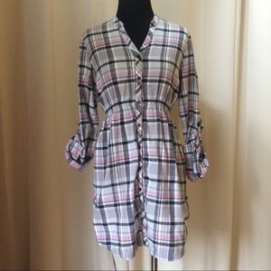 ❤️3/$15❤️Oh Baby by Motherhood Blouse